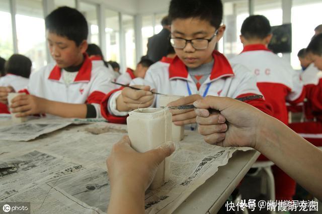 出息|清华教授一针见血:孩子长大有出息,父母常把3个“不”挂嘴边