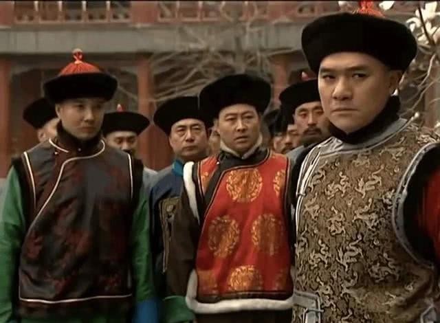 康熙皇帝|被誉为“千古一帝”的康熙皇帝，为何会在晚年时期变得昏庸？