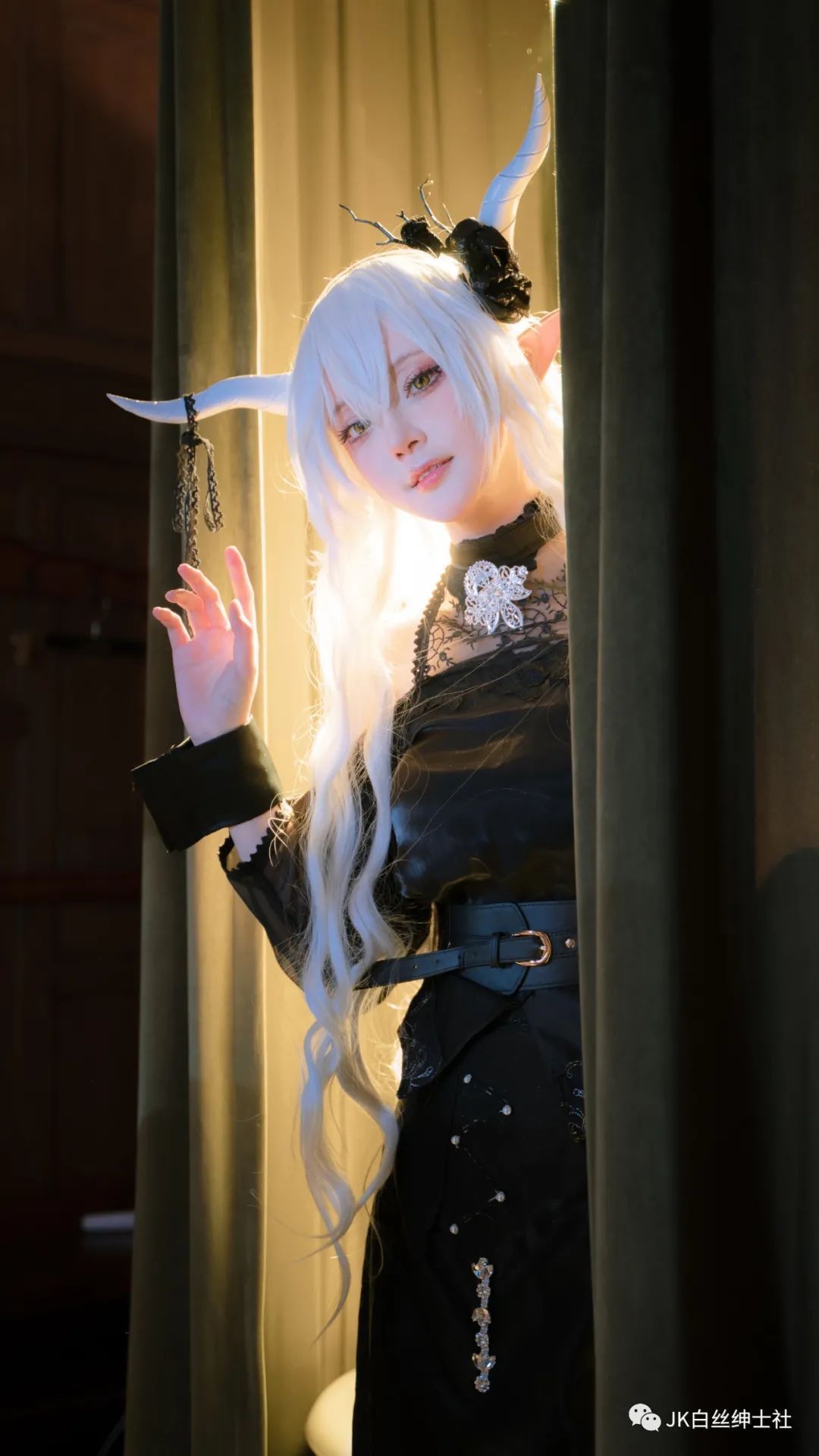 cos|cos：明日方舟音律联觉闪灵 cos正片@黑龙