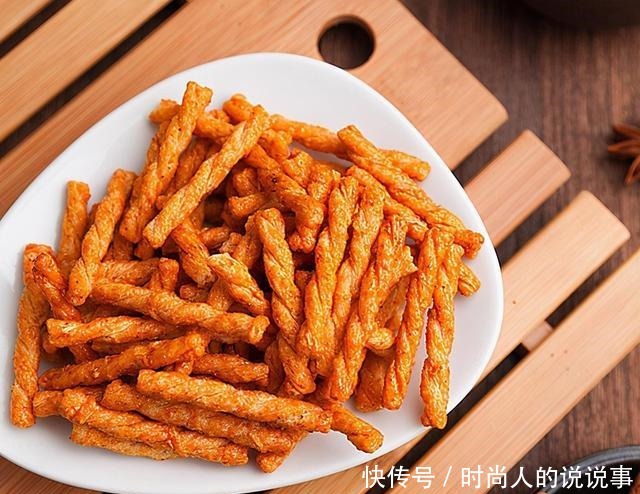 4款“输在包装上”的国产零食,卖不上高价,但都是良心美味