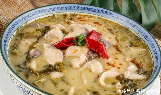 滑肉|四川酸菜滑肉的做法,肉片细嫩爽滑,汤酸辣可口,孩子一次吃三碗