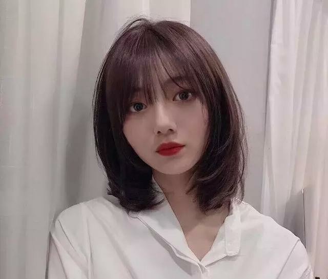 斜刘海 发型圆形篇:大圆脸适合什么发型?学会就能变成小瓜子哦!