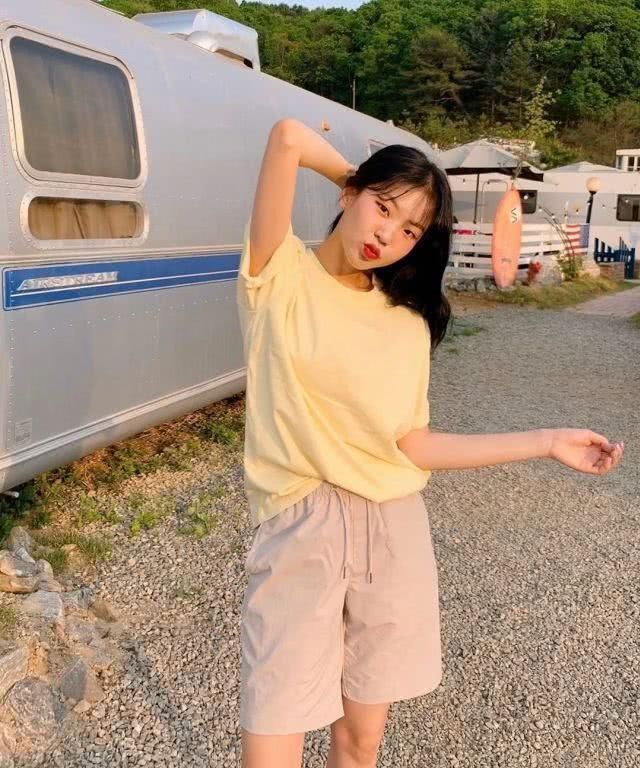 搭配|今夏这种“盐汽水”穿搭,真的好看到上头