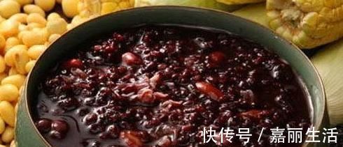 指甲|每天喝一碗,指甲上月牙回来了,白头发也变黑了,你值得拥有!