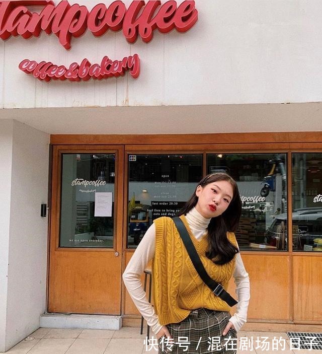 马甲 打底衫过时了!秋冬流行这4件内搭!打底衫过时了!秋冬流行这4件内搭!