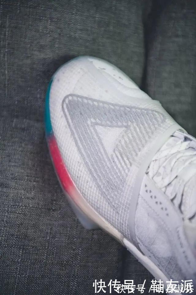 tpu 国产新潮!「匹克大三角」上新秒空!实战表现竟有些“离谱”?