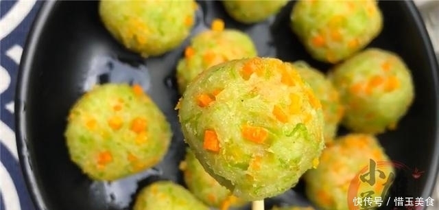 口感|美食家的素丸子:炸萝卜丸子,口感带脆,鲜香美味,一家人爱吃