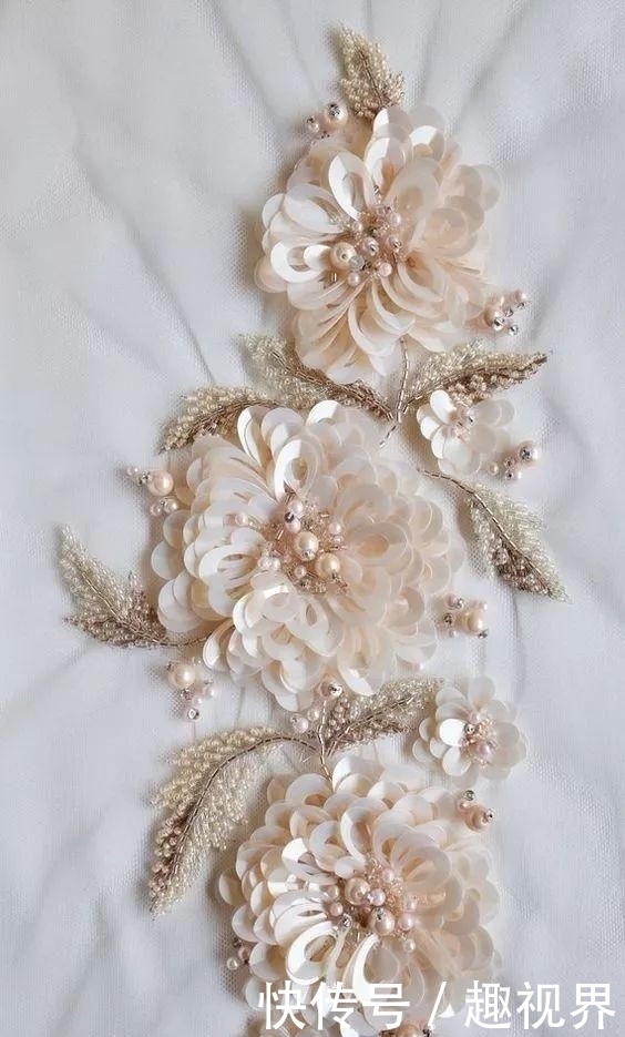  衣裤|旧衣裤都闲置了，不如用亮片来一场改造吧