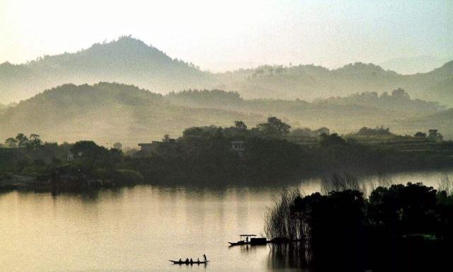 江雪|最孤独的一首唐诗,短短的四句,写下了最孤独的人生境遇!