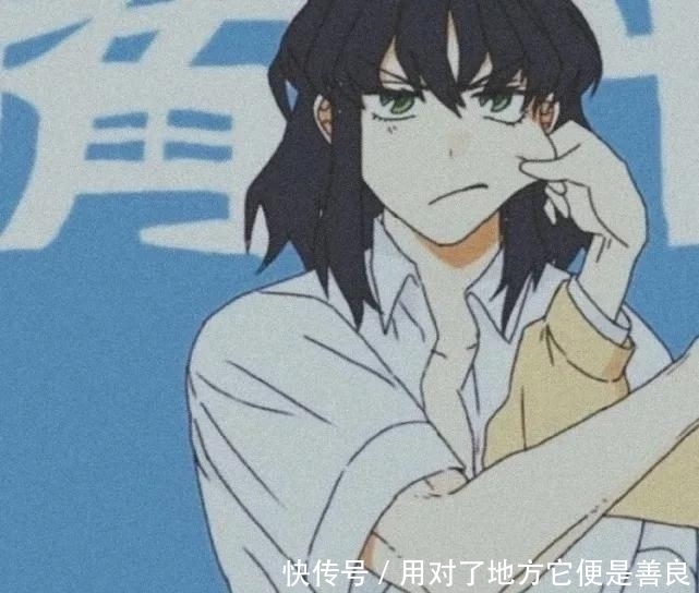 动漫头像:雨滴下,叶托着;你走进我心含着