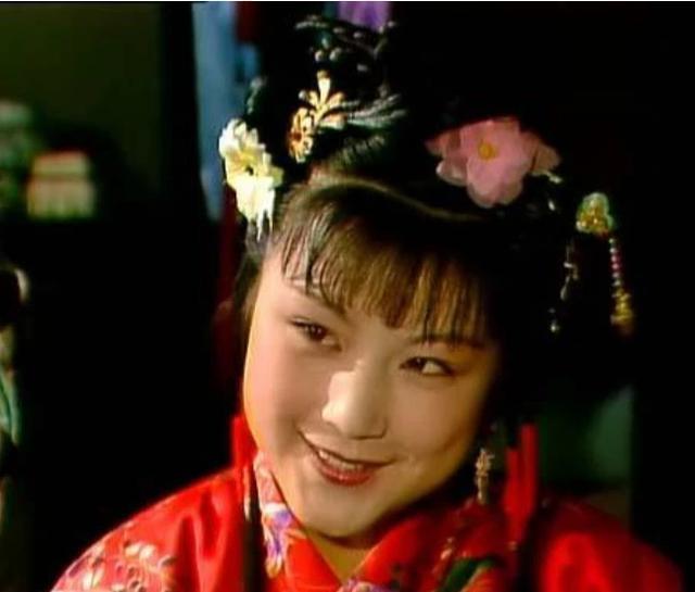 史湘云|《红楼梦》里的可爱女孩史湘云,她的快乐,是不是真的?