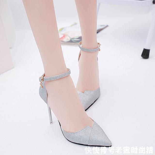 高跟凉鞋|清凉一夏,尖头细跟+浅口一字扣,爱美的妹子可不要错过哟