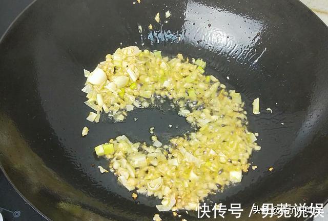 橘子|自从学会豆腐这做法，老公天天点名要吃，3分钟出锅，一周要做5次