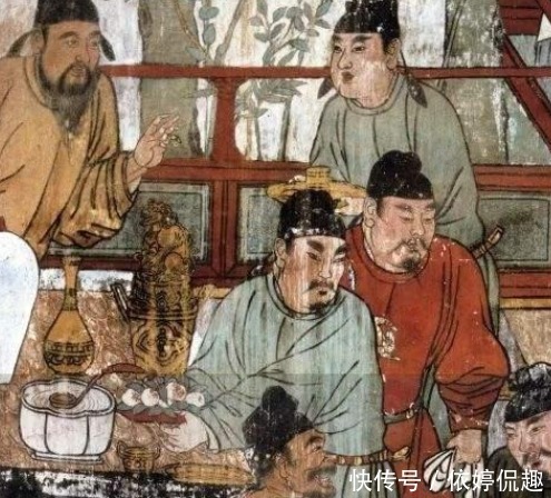  对比|古代“开裆裤”背后的贫富对比：家庭出身只是起步，成败还在个人