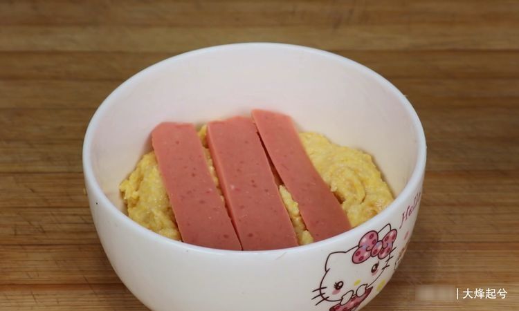 玉米面最好吃做法，比馒头简单，比面包还好吃，早餐再也不用买了