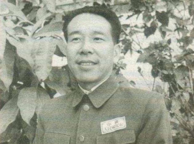 少将|林总破格提拔他为纵队司令员,与黄永胜平级,为何才授少将