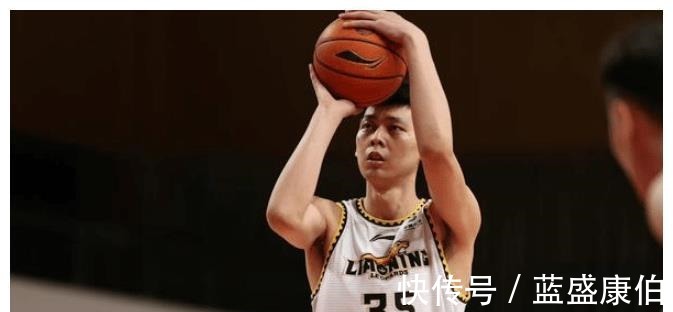 效率值|19分钟25分,正负值全场最高,这样的朱荣振能够留在辽宁男篮!