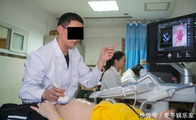 妇产科为啥有男医生?孕妈别怕尴尬,他们的这些优势女医生比不了
