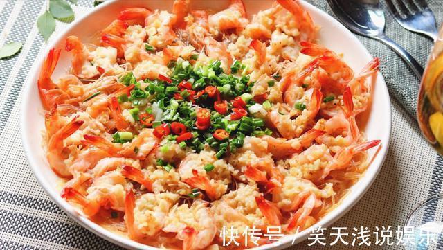 去虾线，用牙签就错了！海鲜店老板偷偷教我一招，厉害了