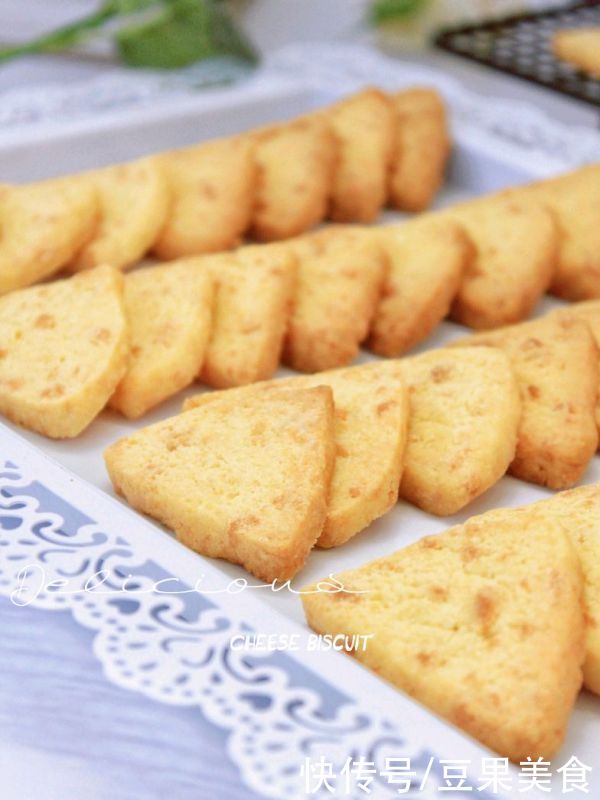 温暖|寒冷与温暖之间只差一碗黄金芝士饼干