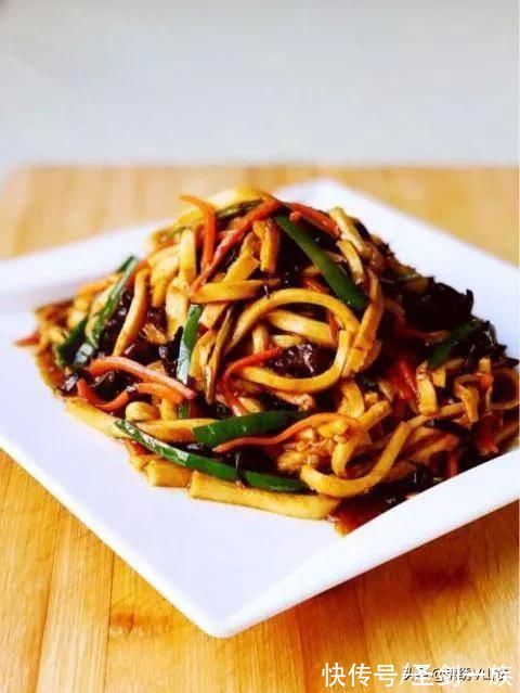 天冷了，12道热乎乎的菜学起来，暖胃又暖身，每天换着花来，真香