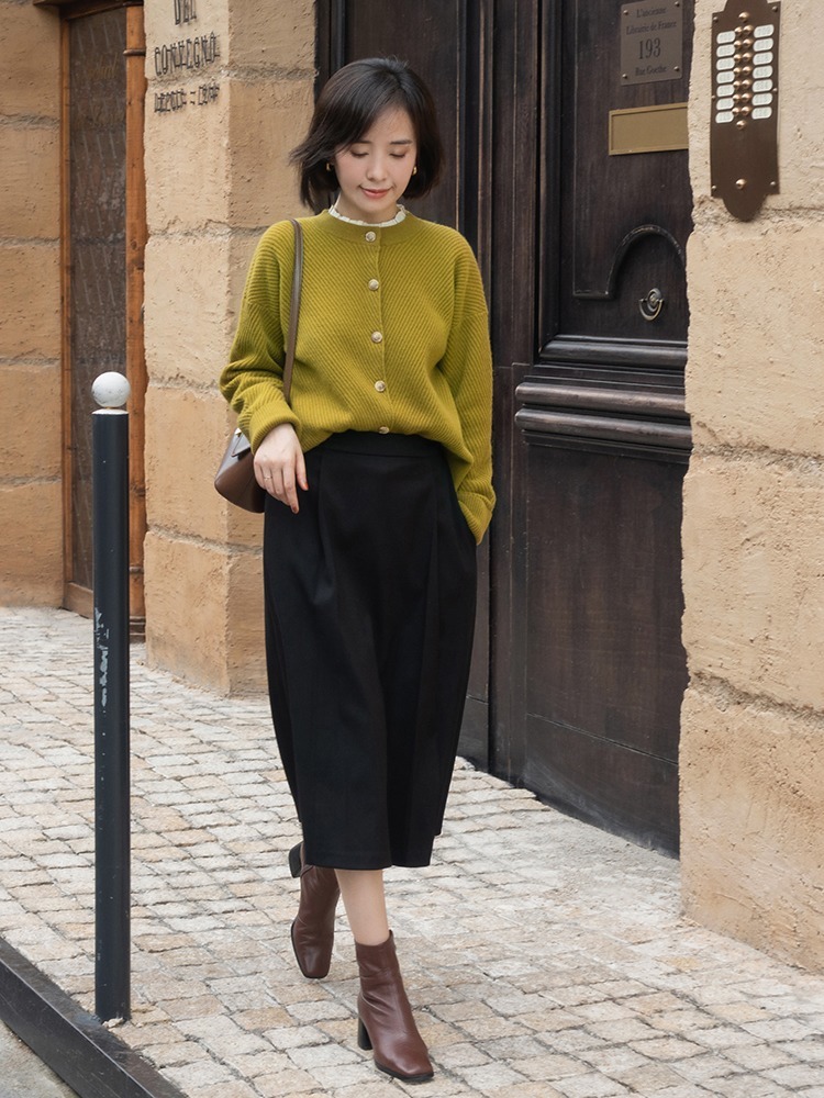 大衣|说实话,你低估了针织毛衣!这几种搭配高级又保暖,适合40岁女人