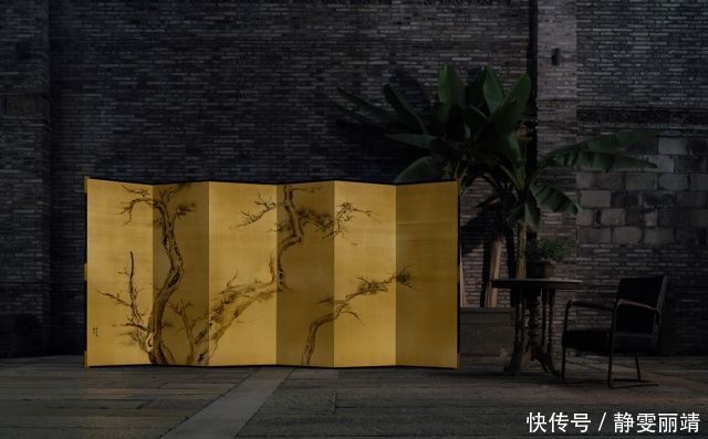 万亨|青年画家万亨:金屏风上“妙笔生花”,再现“金碧辉煌”