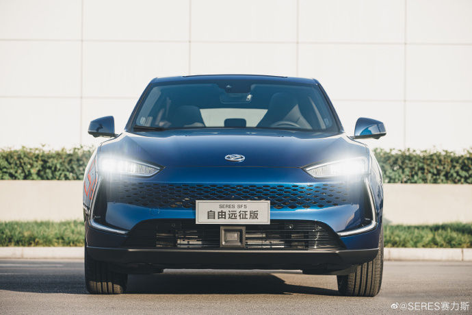 消息称华为智选“开售”电动汽车