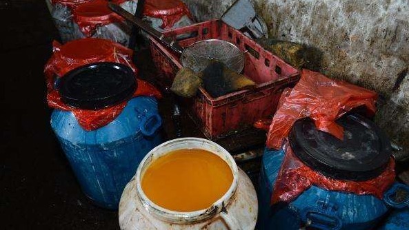 家长们|比地沟油还脏,却被家长们当成宝贝,还成箱给孩子买来喝