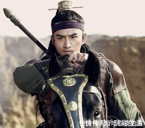 宋江@水浒中战力第一强的好汉,卢俊义害怕跟他对战,还打败3个五虎将!