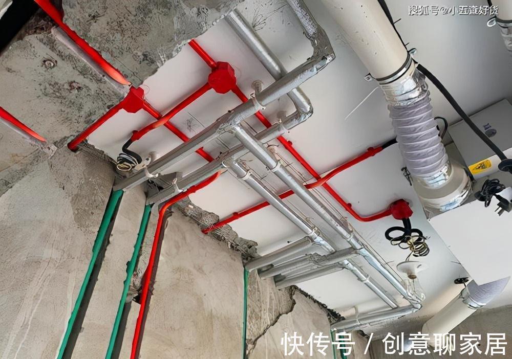水管|水电应该走顶还是走地？两者有什么区别？听听工头说的大实话