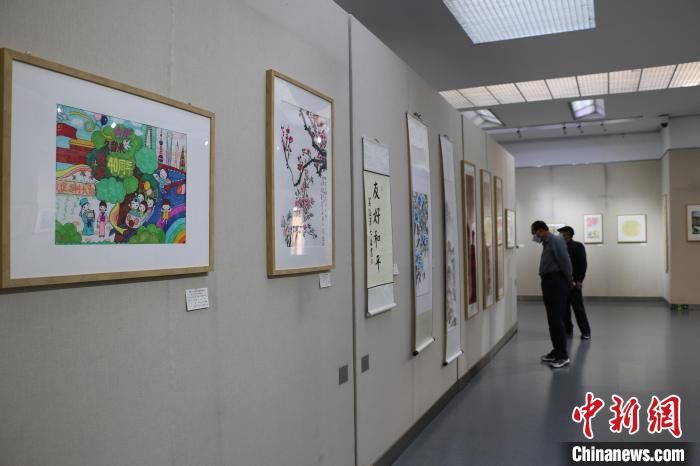 友好城市@安徽合肥举行中日友好青少年书画展