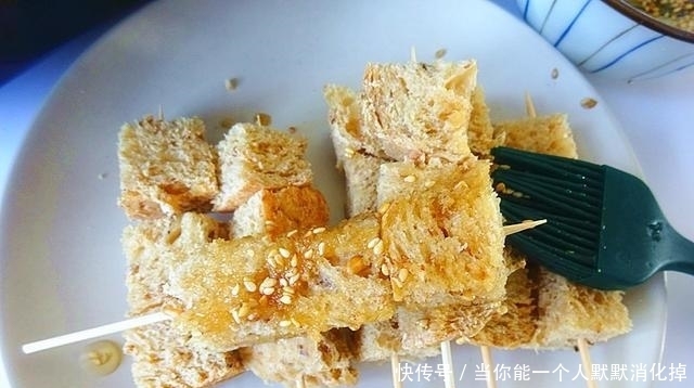 这是孩子最喜欢的早餐,10分钟上桌,香甜酥脆,每次至少吃5串!