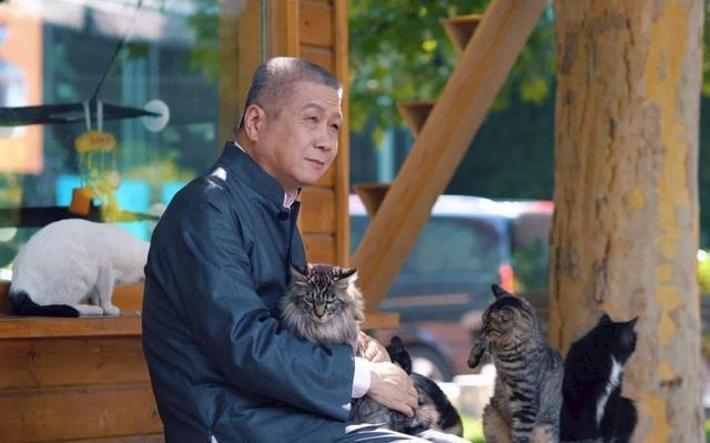 沈旭佳!王朔:人生这场戏我演砸了!王朔笑世人更笑自己,他至今孤身一人