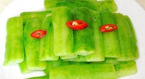 食物|人到中年,推荐常吃以下食物,润肤养颜,改善体质,好处多多