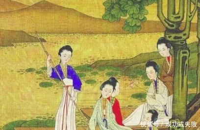 郭沫若用4字骂鲁迅,鲁迅回5个字,却让郭沫若哑口无言!