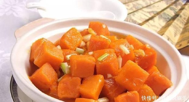 雌激素|女人上了45岁,常吃一物,补充雌激素,祛斑养颜,预防妇科疾病