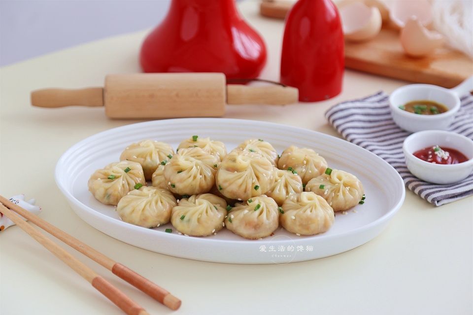 这种水煎包做法,隔条街都能闻到香味,一天三顿吃不腻,过年必备