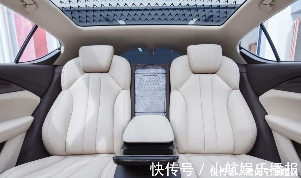 许家印果然有远见，大佬们还在表态不再垄断，恒驰汽车已然下线