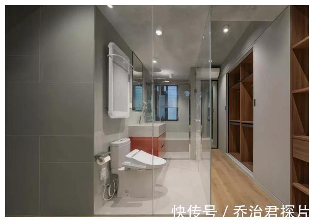 水泥|为解压，70后大叔“极简”装新房，全屋毛坯水泥风，舒适有格调！