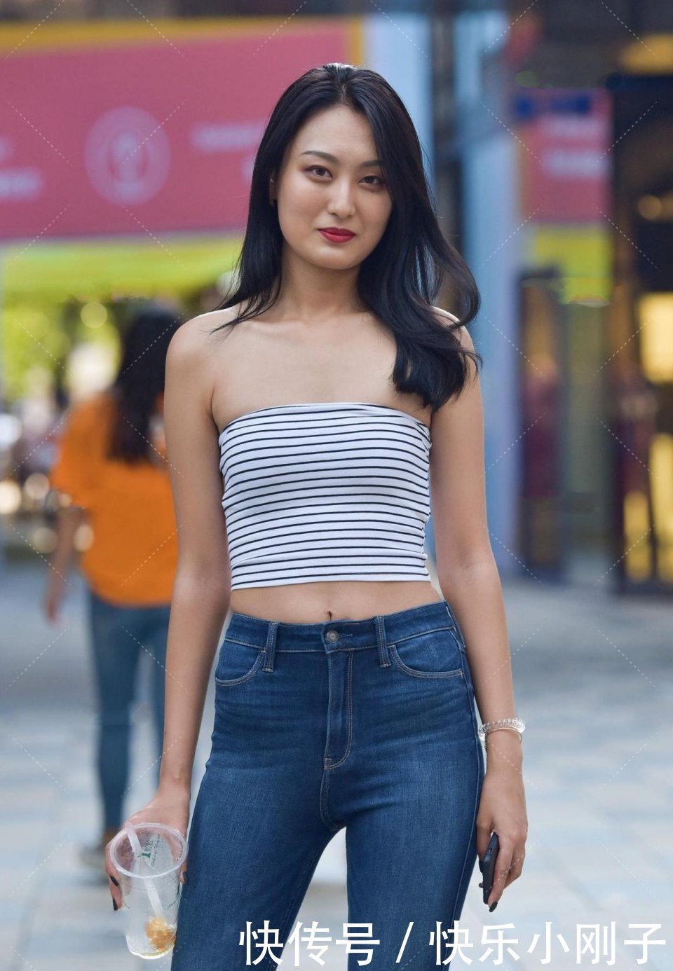 一字|这才是微胖女生该有的样子,气质这一块,真的是没谁了!