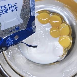 “隔水法”8寸酸奶蛋糕?，轻乳酪蛋糕的口感