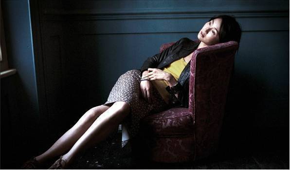 40歲柳巖一天相親兩次被嘲“饑不擇食”,中國女性怎么活得這么難