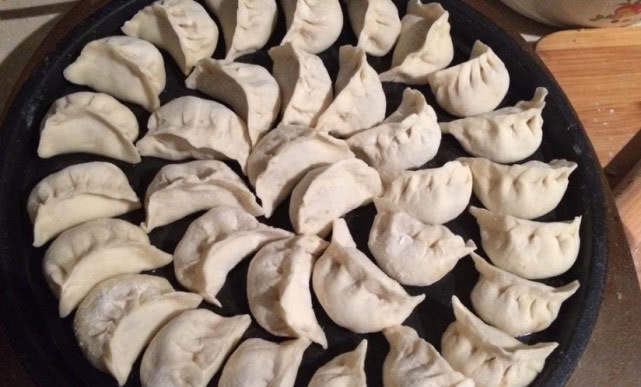 饺子馅中“一种”调料不能放,很多人没搞懂,难怪饺子不鲜不香!