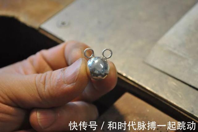 机关|这件暗藏机关的项链，又变手链的可拆搭扣