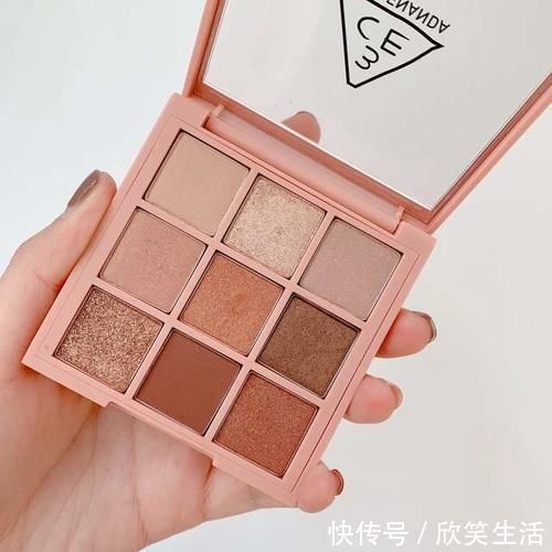 老虎盘|肿眼泡女生多选大地色系眼影,消肿耐看又显白,新手也合适