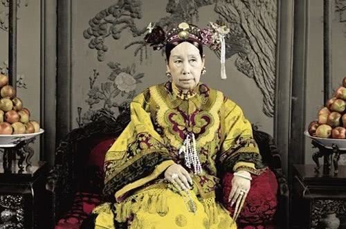 新招的农民|中国历史上“女强人”排行榜