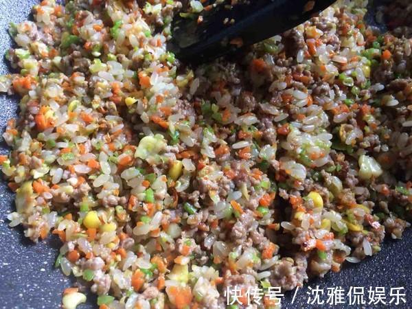 女儿放假非要住外婆家,说外婆做饭好吃,发来照片一看,惊了!