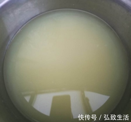 大蒜养花好处多,杀虫杀菌,花长得快、不烂根!