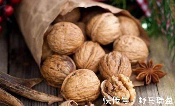 营养|核桃什么时候吃最有营养?营养师给出合理解答,早点知